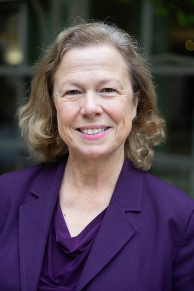 Vicky Arroyo headshot