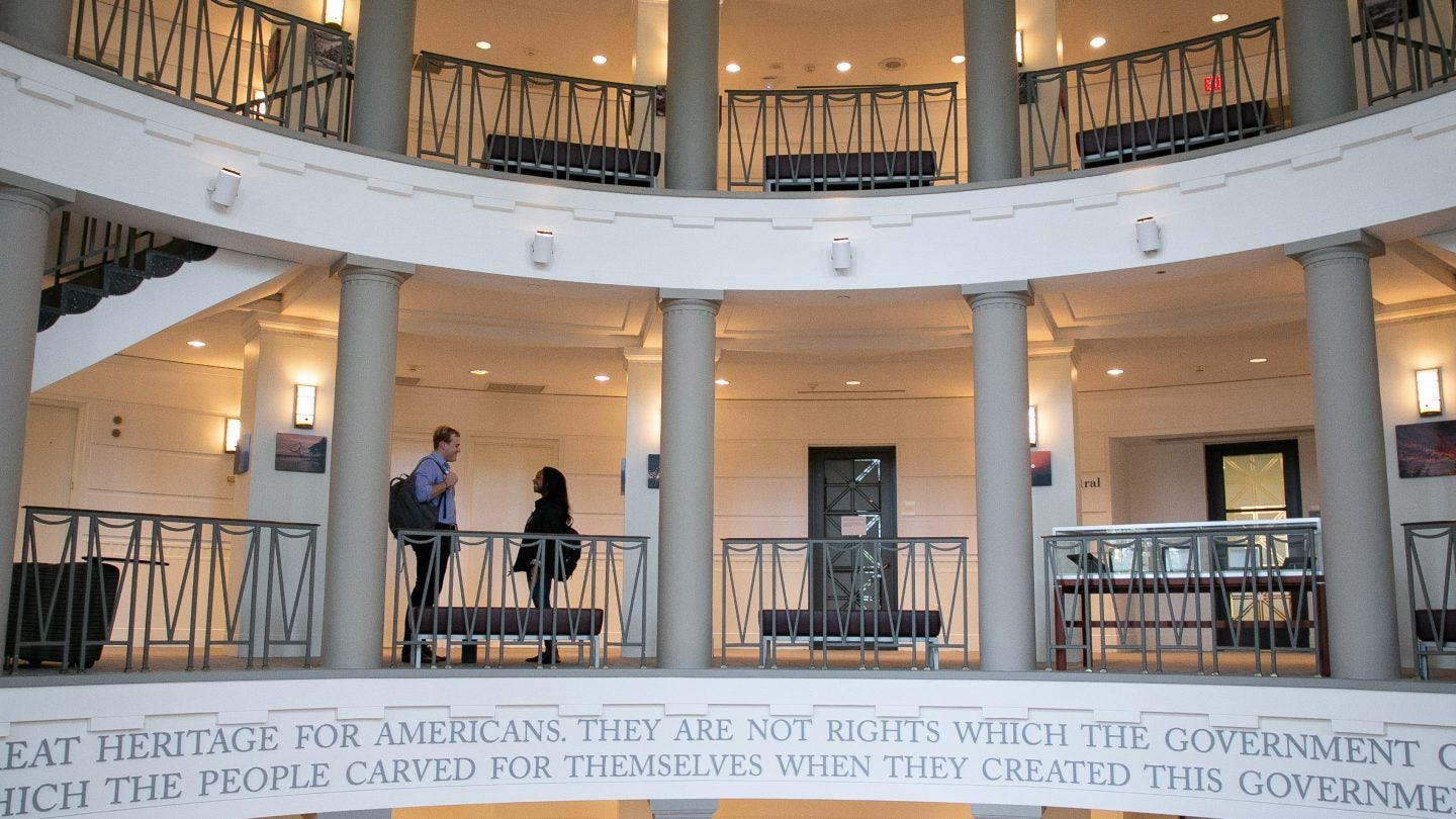The Edward Bennett Williams Law Library Admitted Students Website Georgetown Law