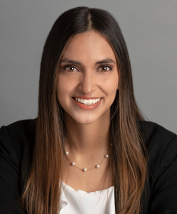 Headshot of Bernarda Muriel Bedoya former research assistant at CAROLA.