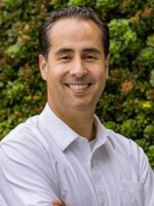 Eddie Ferrer headshot