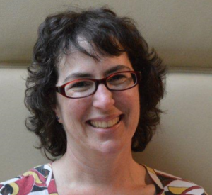 Deborah Perry Headshot