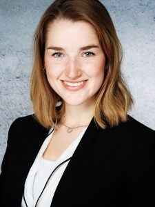 Pia Siebert headshot