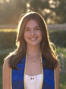 Elizabeth Ratcliffe headshot