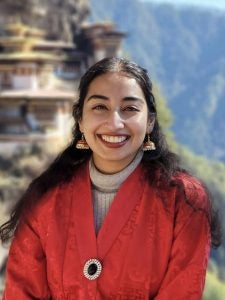 Mansi Gaur Headshot