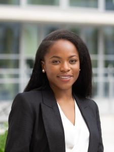 Bernice Kwade Headshot