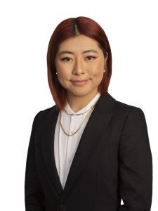 Katherine Shen Headshot