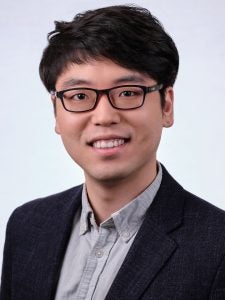 Hoon Kim's headshot