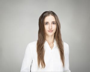 Mary Bass' Headshot