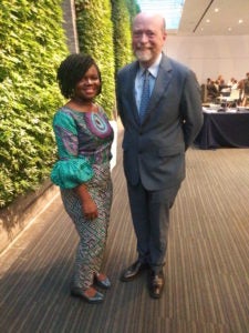 Abigail Suwu-Kaindoh (LL.M.’19), a government attorney from Sierra Leone, took a picture with Dean William M. Treanor during Orientation Week 2018.