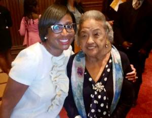 Photo of Keonna Carter (LL.M.’13) with Cissy Marshall in 2017.