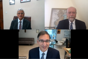 (Clockwise) Indian Supreme Court Justice Uday Lalit, Dean William M. Treanor and Professor Neal Katyal.