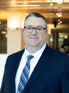 Patrick Retton Headshot